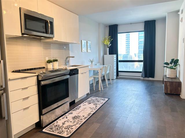 #610 - 1182 Rue Crescent