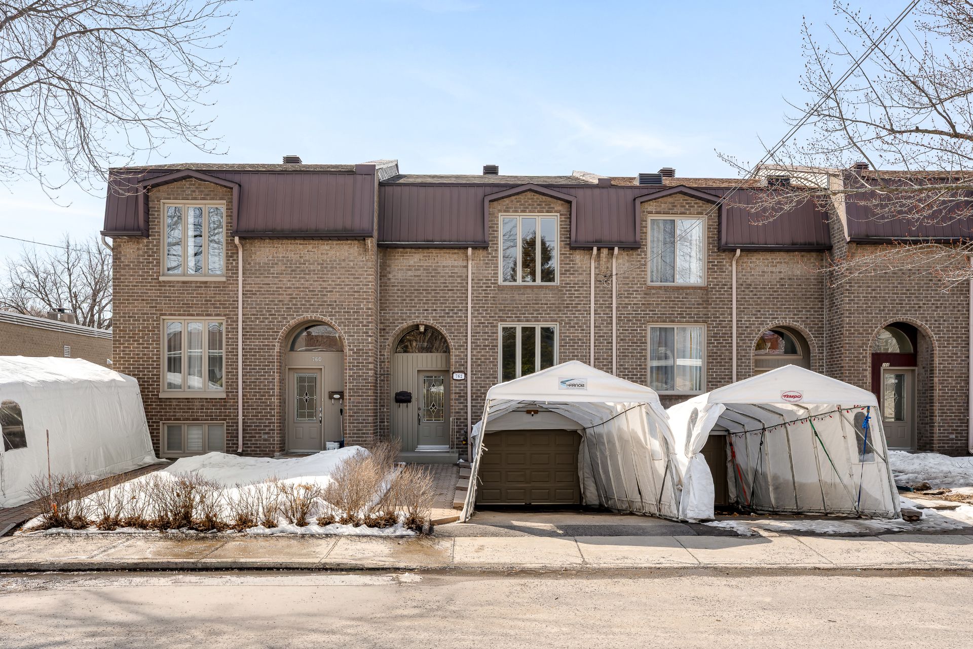 762 16e Avenue (P.-a.-T.)