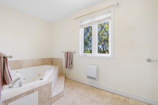 Salle de bains attenante à la CCP