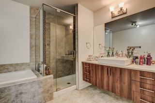 Ensuite bathroom