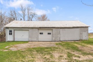 Barn