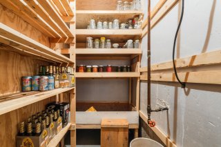 Cave/ chambre froide