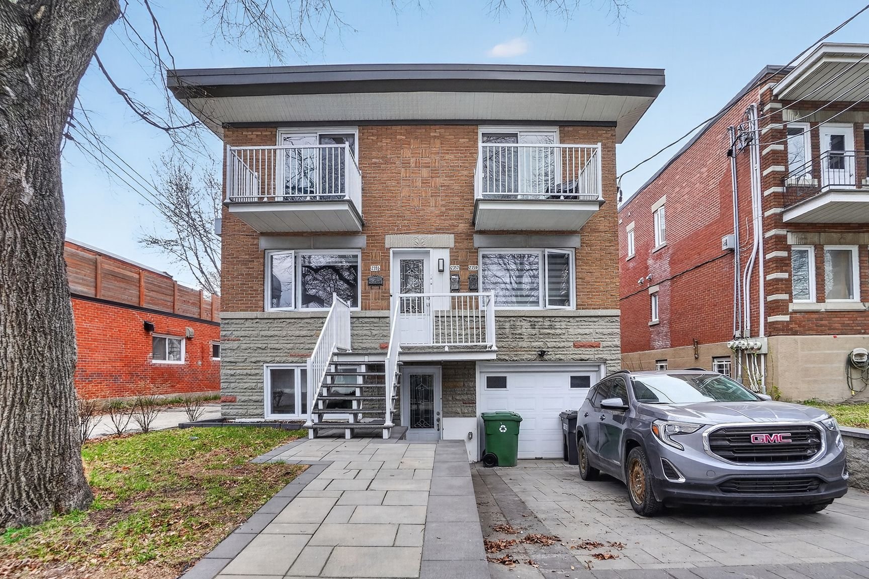 2353 Av. Gonthier