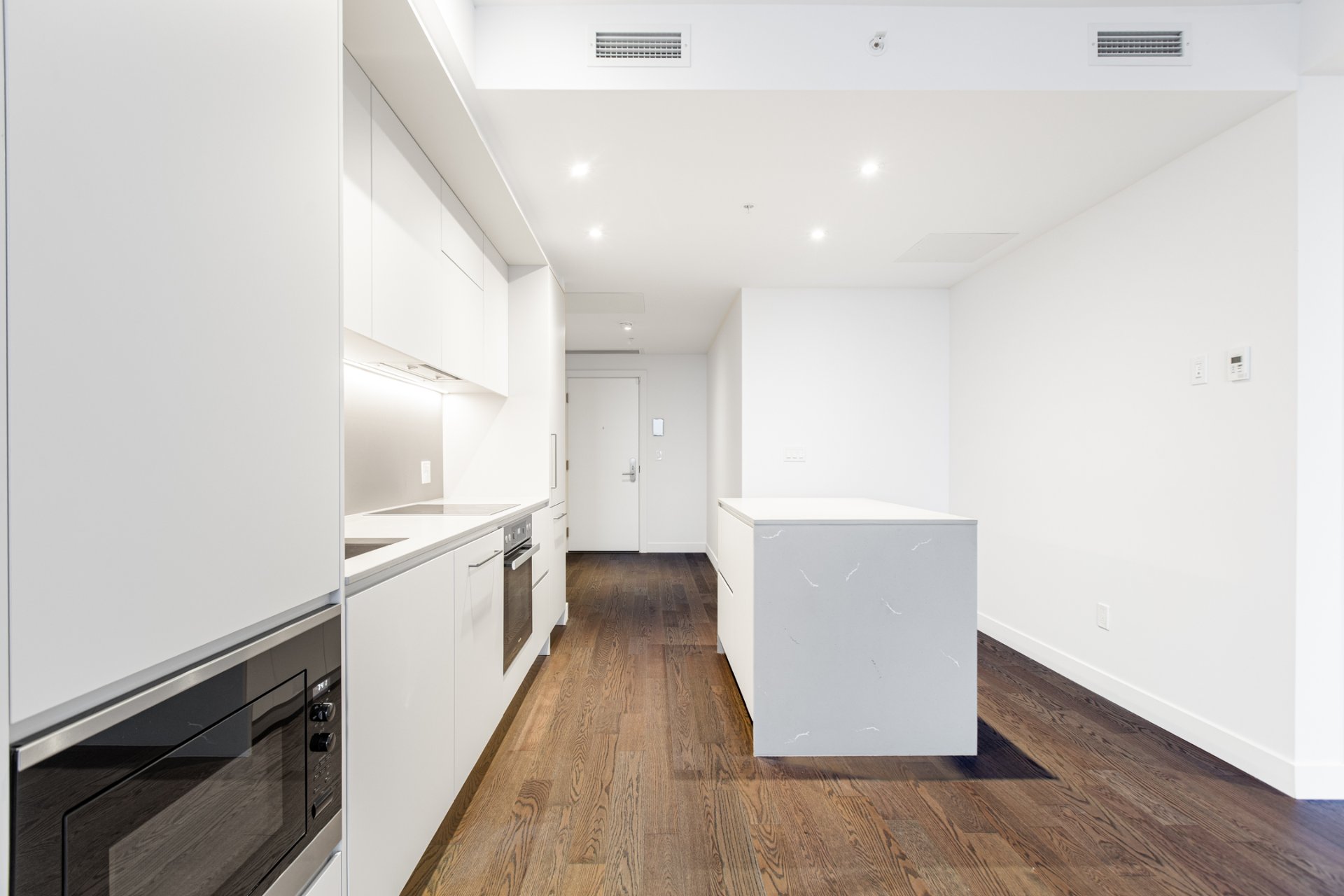 #4811 - 1205 Place Phillips