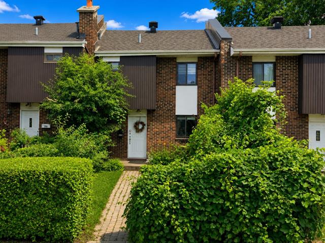 282 Place Samson