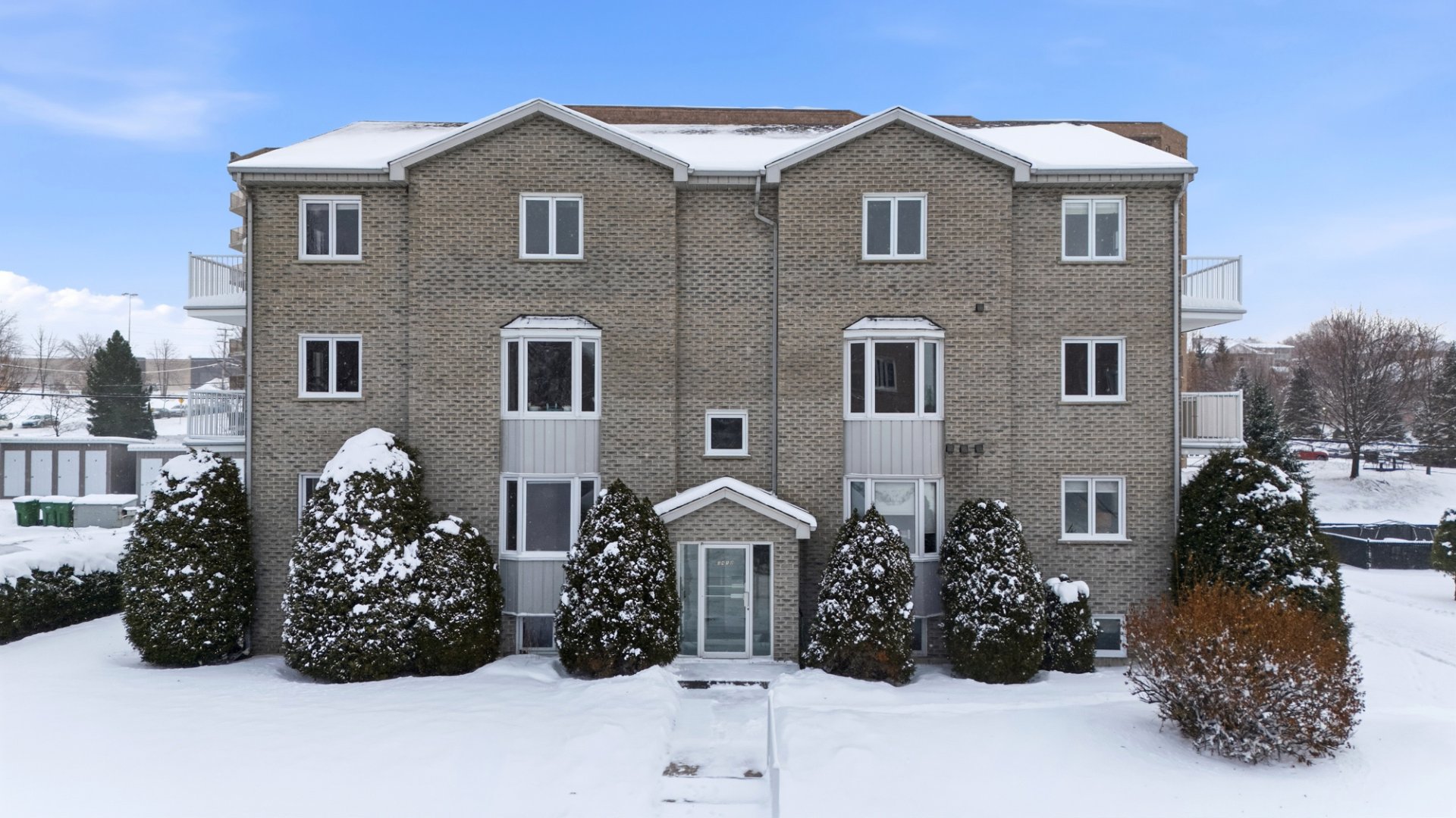 #201 - 3410 Rue des Chênes