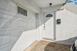 Entrée extérieure