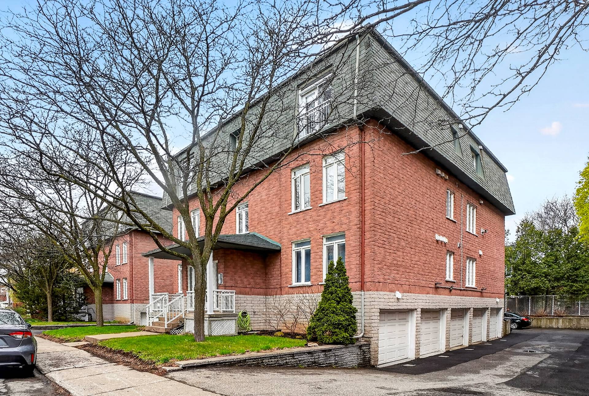 #302 - 545 Rue St-Thomas (Longueuil)