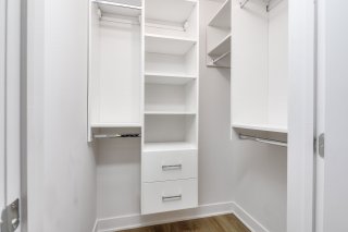 Walk-in closet