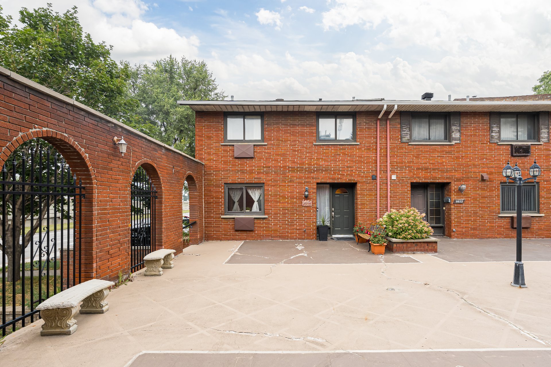 3820 Ch. de la Côte-de-Liesse