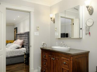 Ensuite bathroom