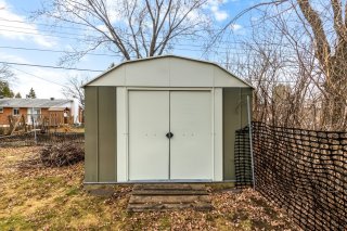 Shed