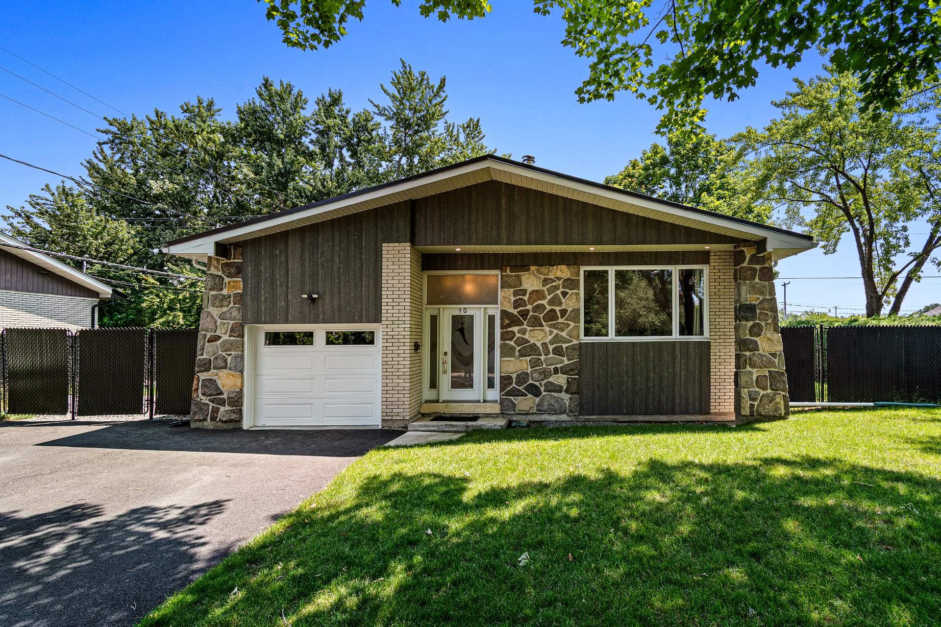 10 Rue Champlain