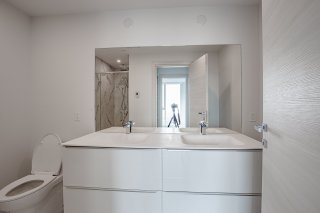 Ensuite bathroom