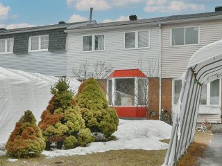 2302 Rue de Vérone