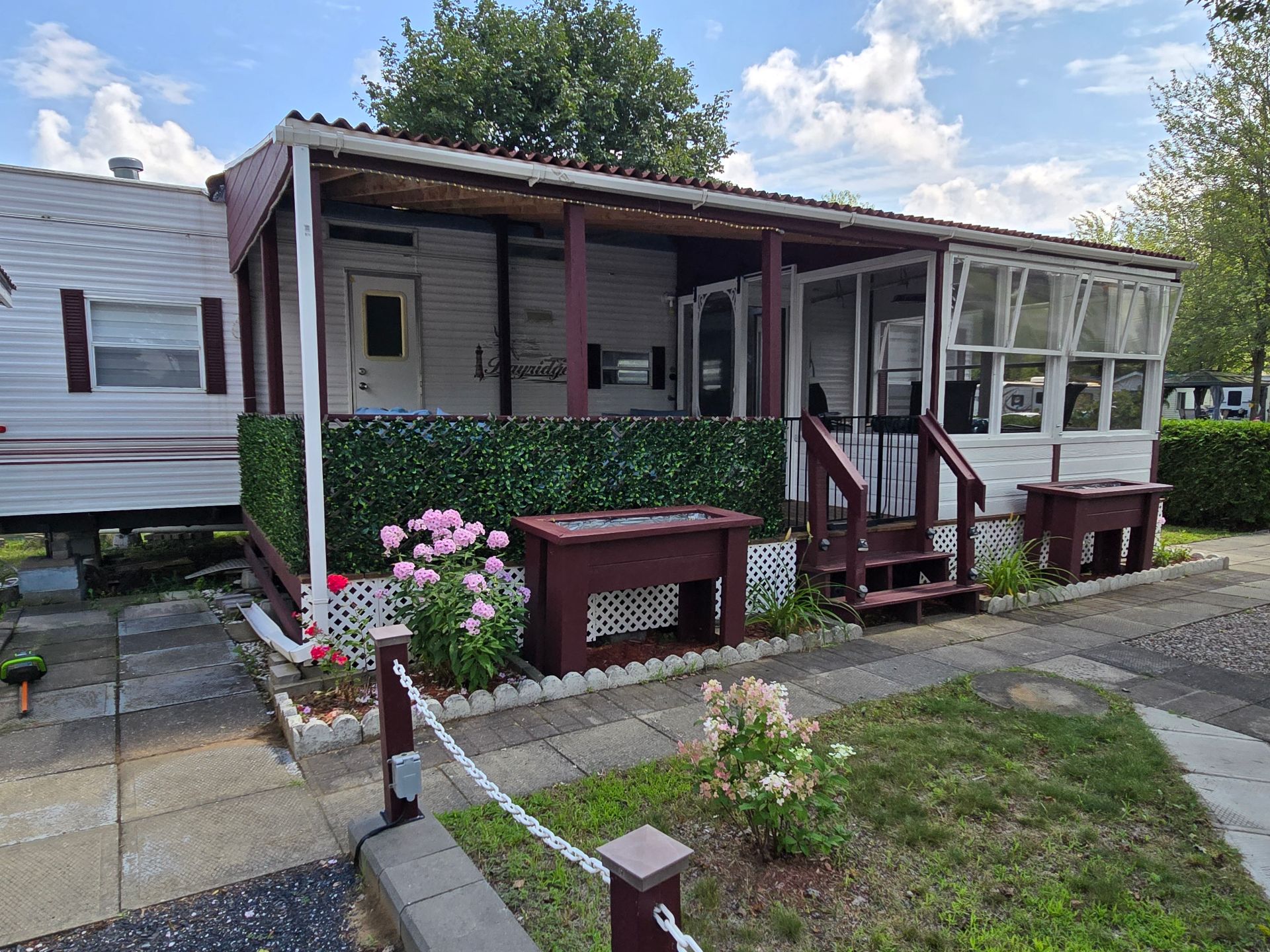 #115 - 1680 Rue Principale