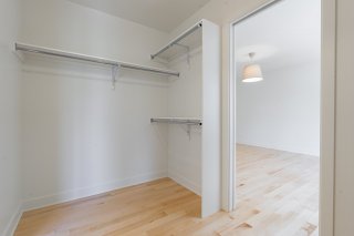 Walk-in closet