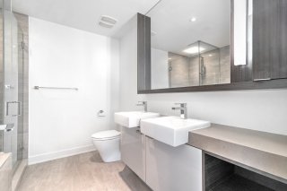 Ensuite bathroom