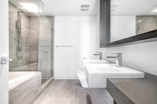 Ensuite bathroom