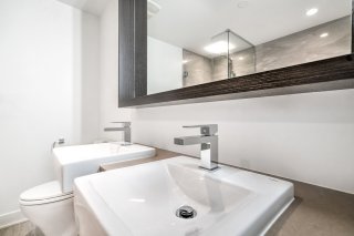 Ensuite bathroom