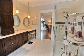 Salle de bains attenante à la CCP