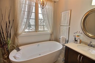 Salle de bains attenante à la CCP