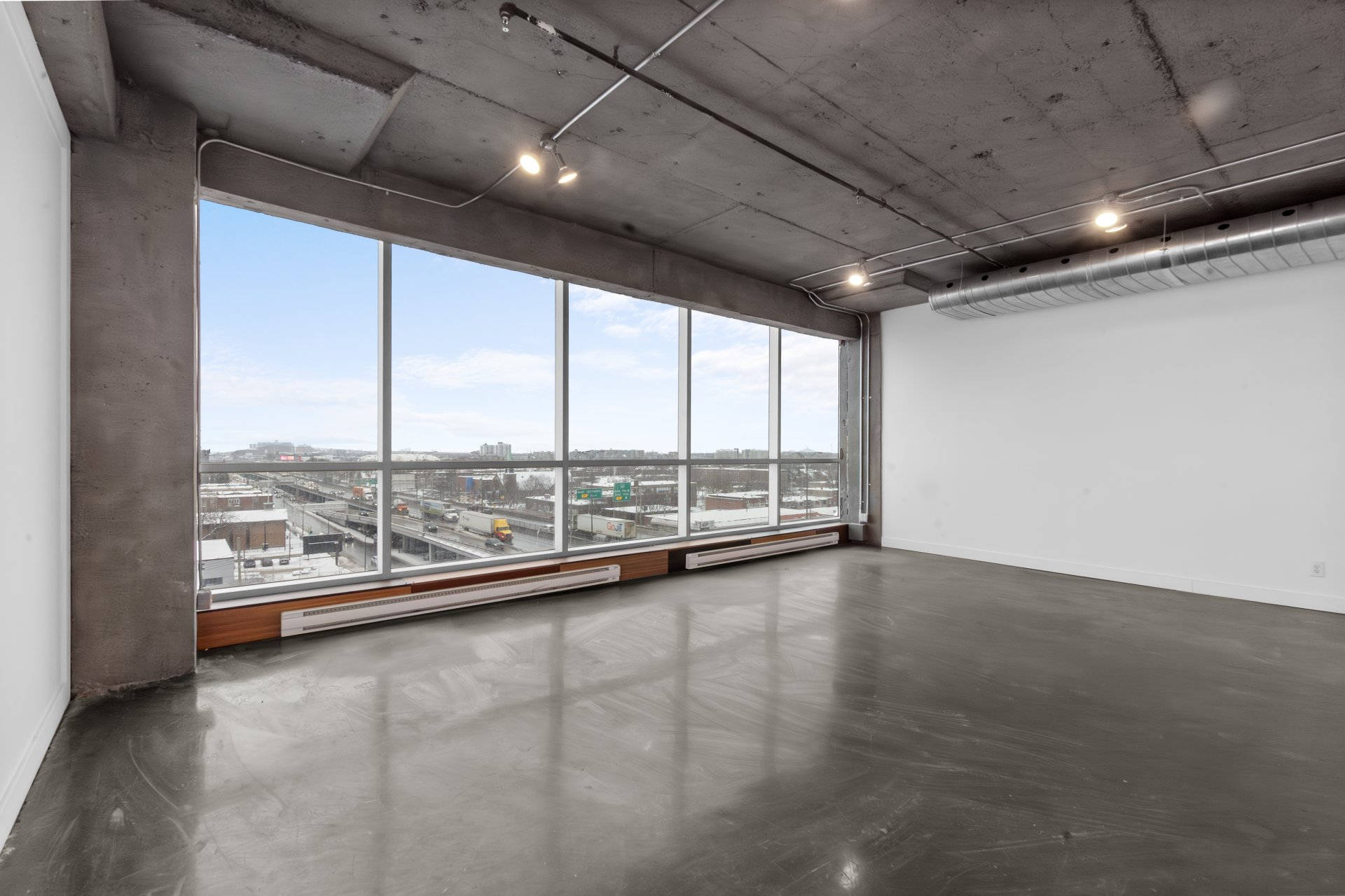 #804-B - 3737 Boul. Crémazie E.