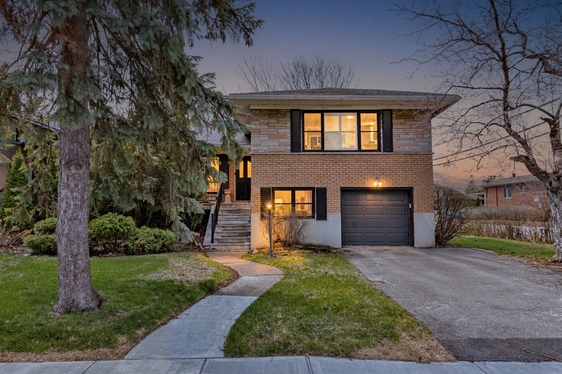 5656 Av. Wolseley
