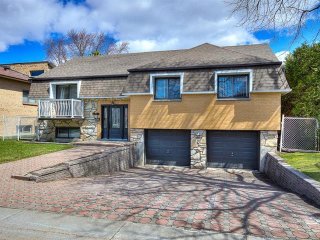 3215 Rue Paul-Contant — photo 1