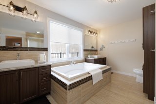 Salle de bains attenante à la CCP