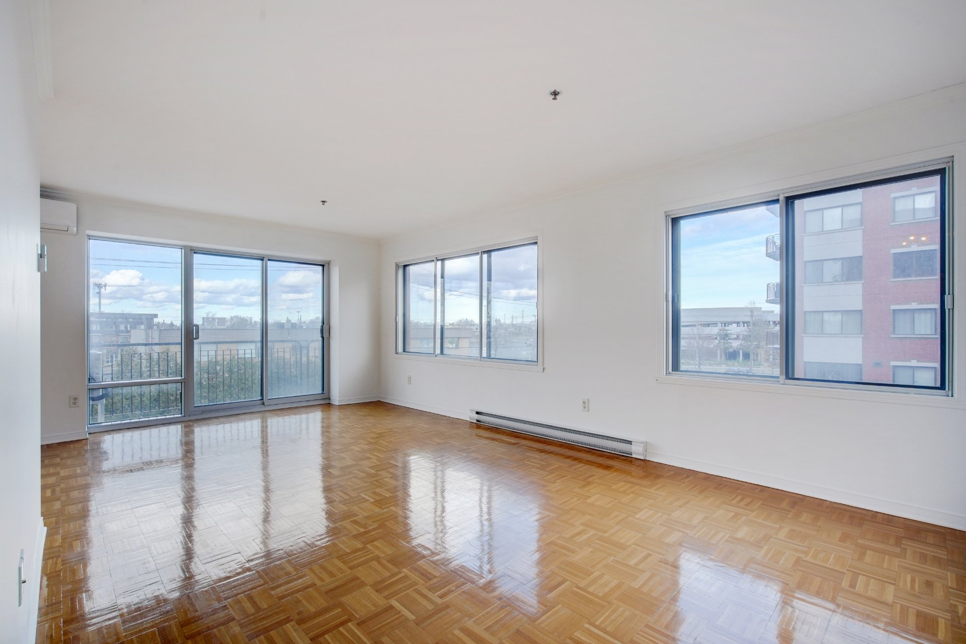 #311 - 1470 Rue Palerme