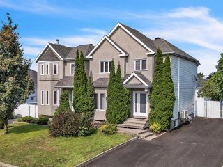 1265 Rue Churchill