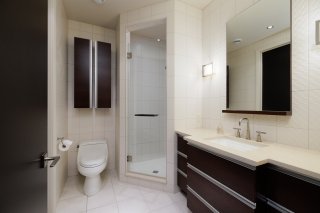 Ensuite bathroom