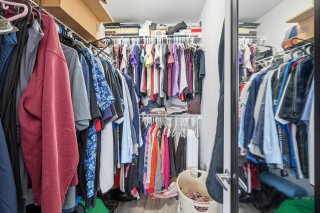 Walk-in closet