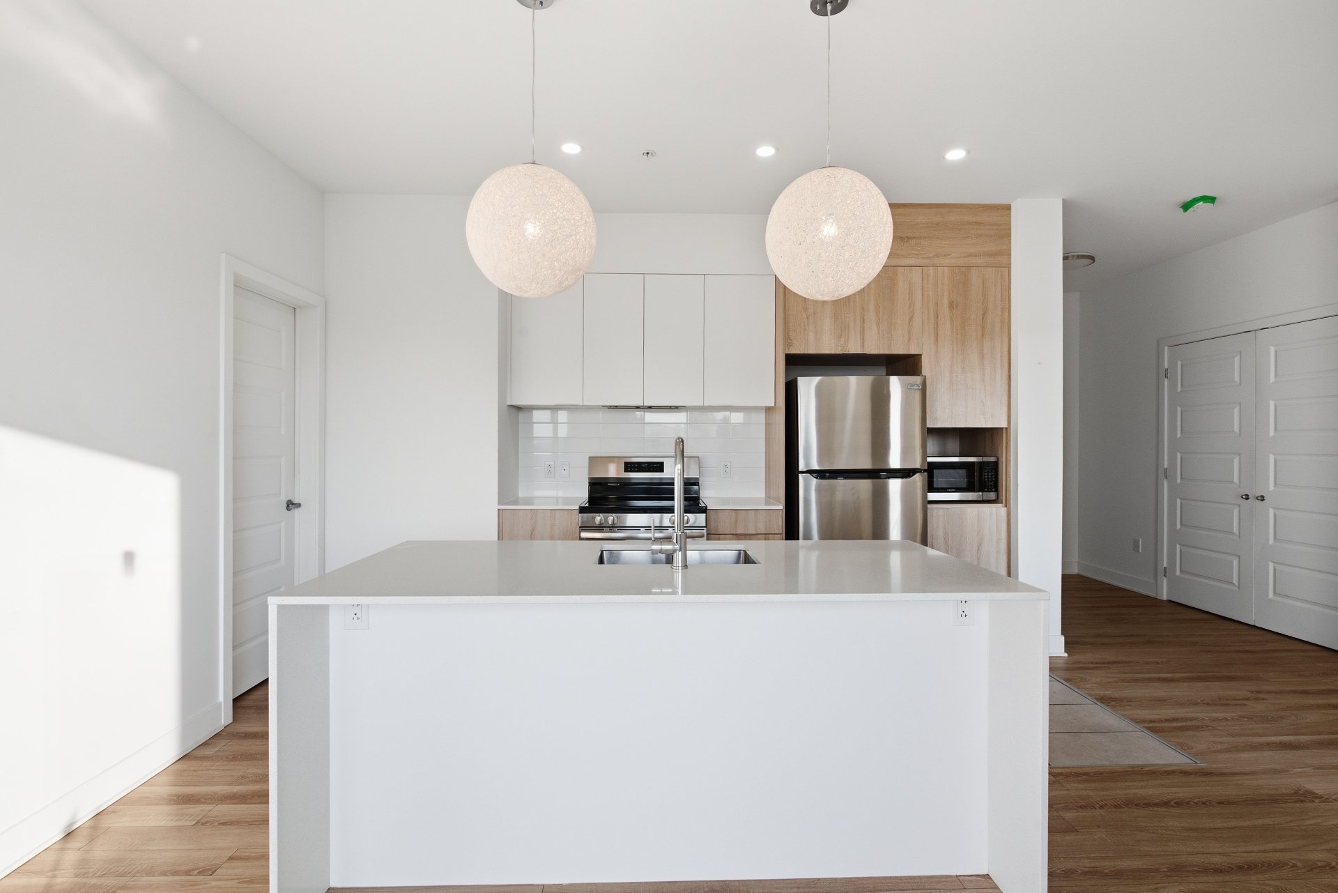 #403 - 3025 Av. des Gouverneurs