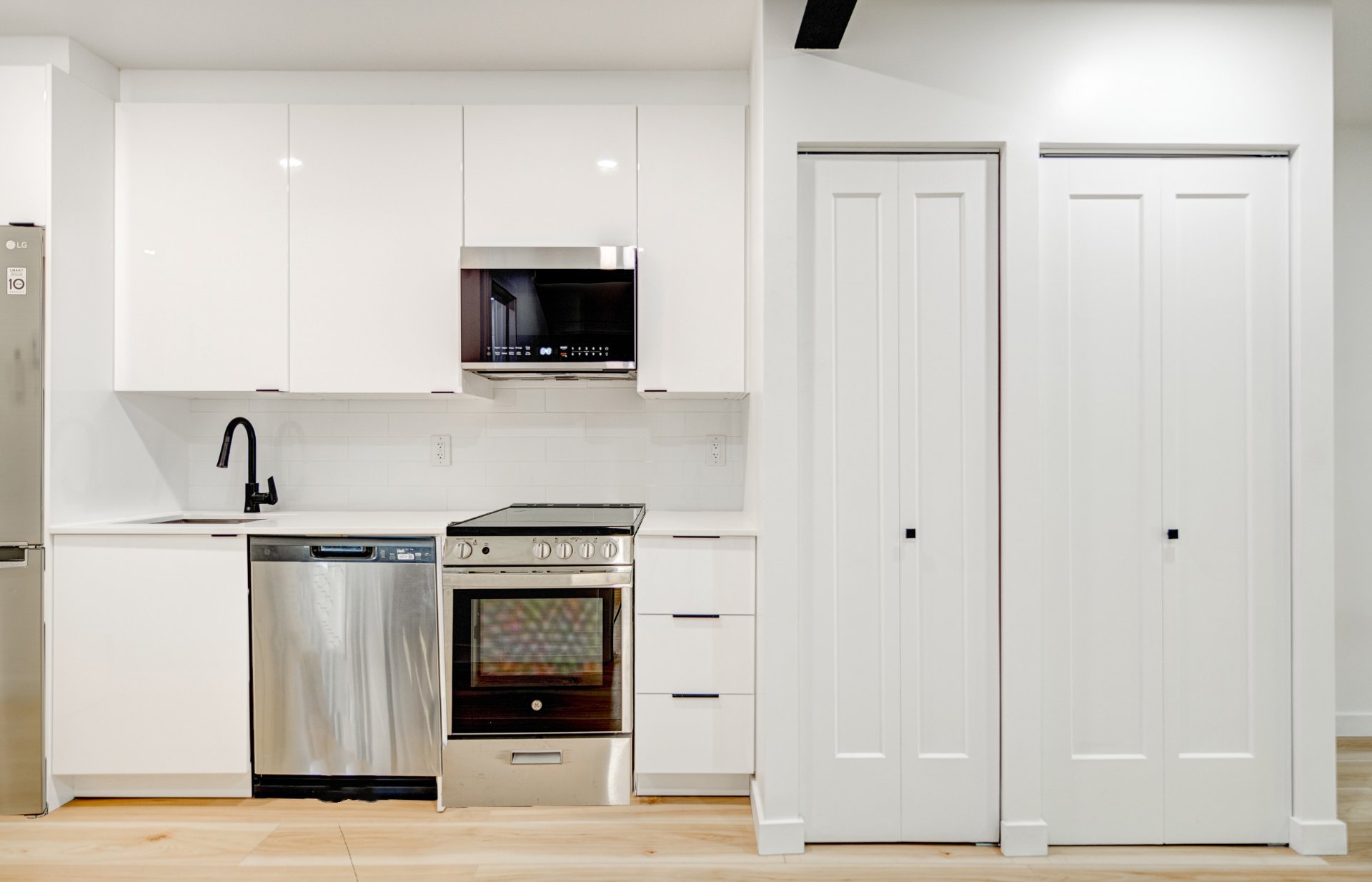 #2 - 1415 Rue Plessis