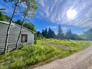 Land/Lot