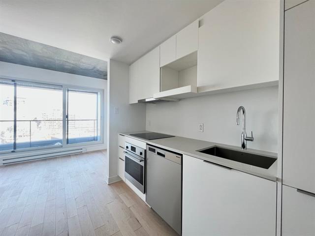 #1458 - 101 Rue Peel