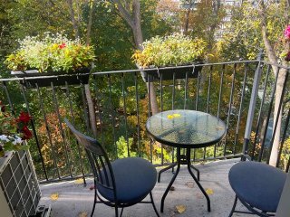 #411 - 3445 Av. Ridgewood