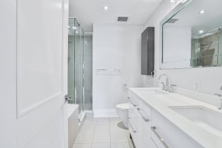 Ensuite bathroom