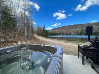 Hot tub