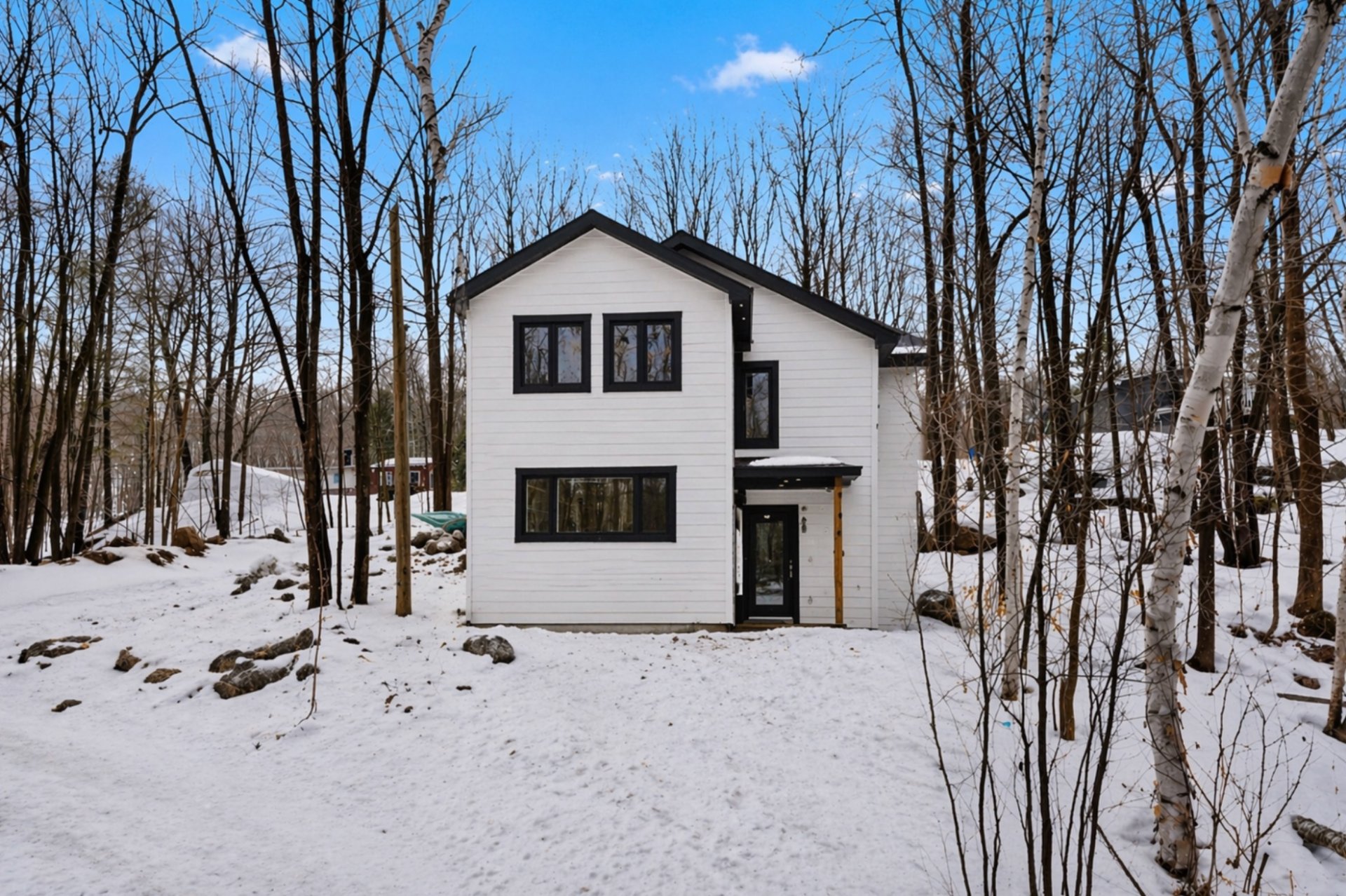 1285 Ch. de Val-des-Lacs