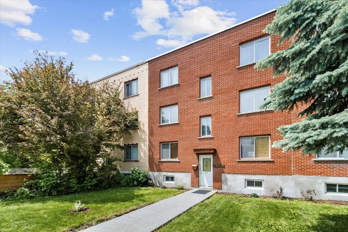 3541 Rue Beaubien E.