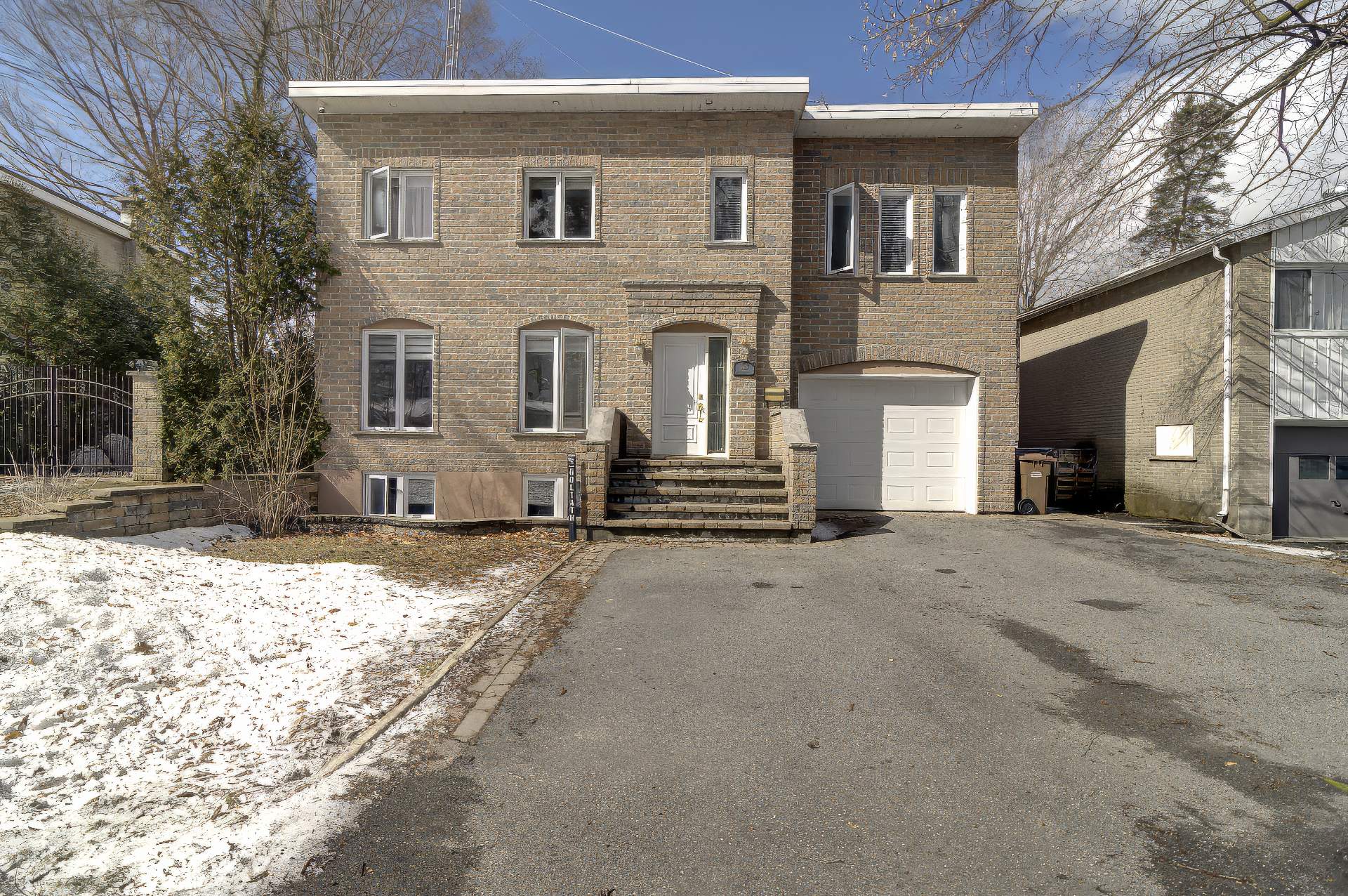 398 Rue de Montmorency