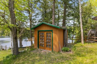 Shed