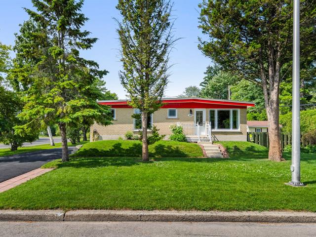 1123 Rue Vianney