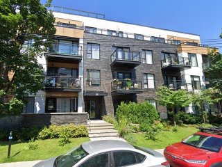 #107 - 211 Rue Gordon