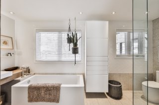 Ensuite bathroom