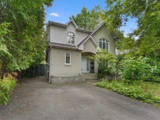 138 Rue Rose-Alma