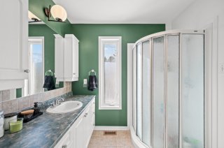 Salle de bains attenante à la CCP